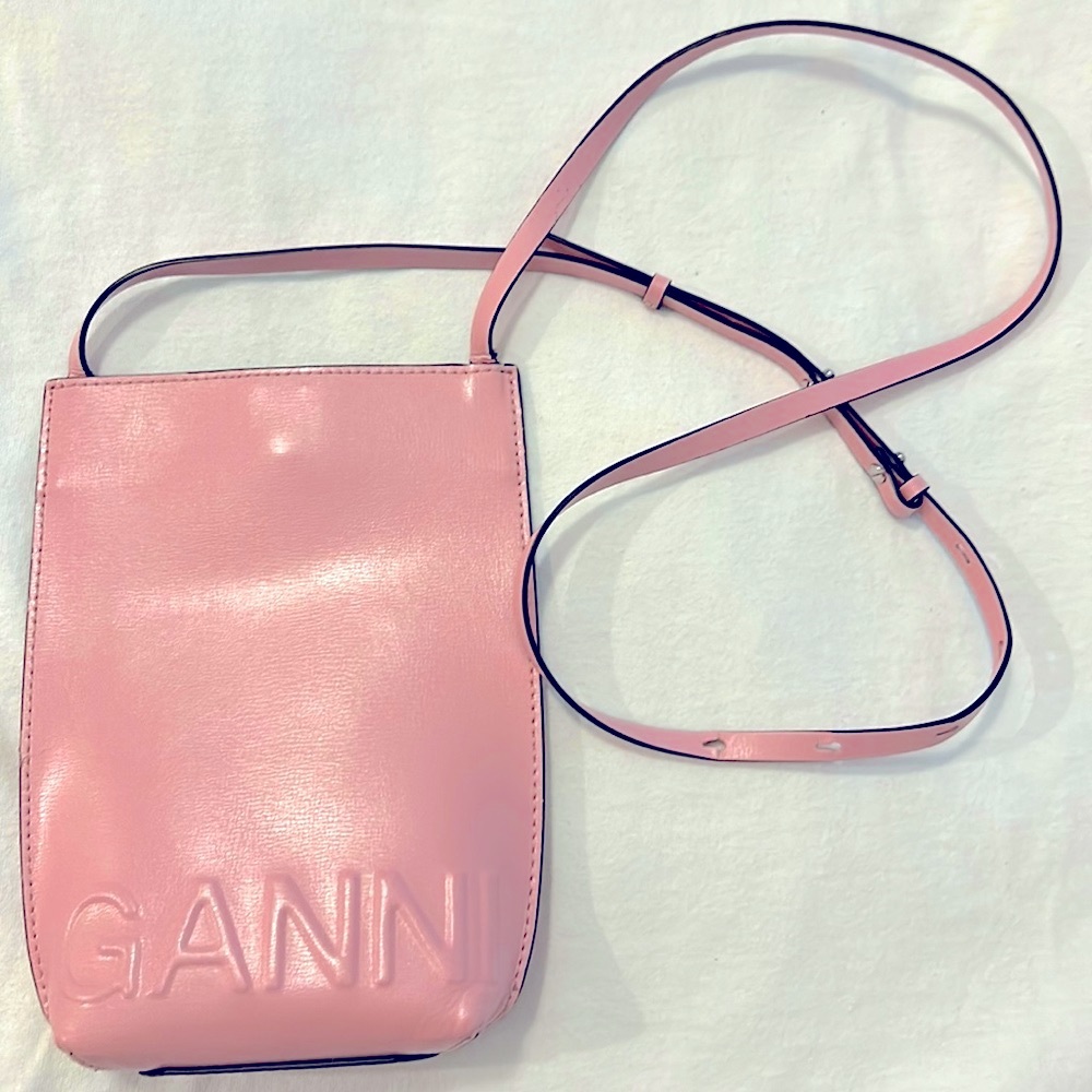 Ganni smooth leather crossbody in pink.